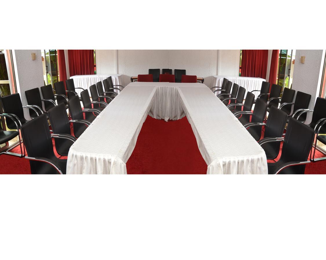 Kaysens Grande Hotel Tema Kültér fotó