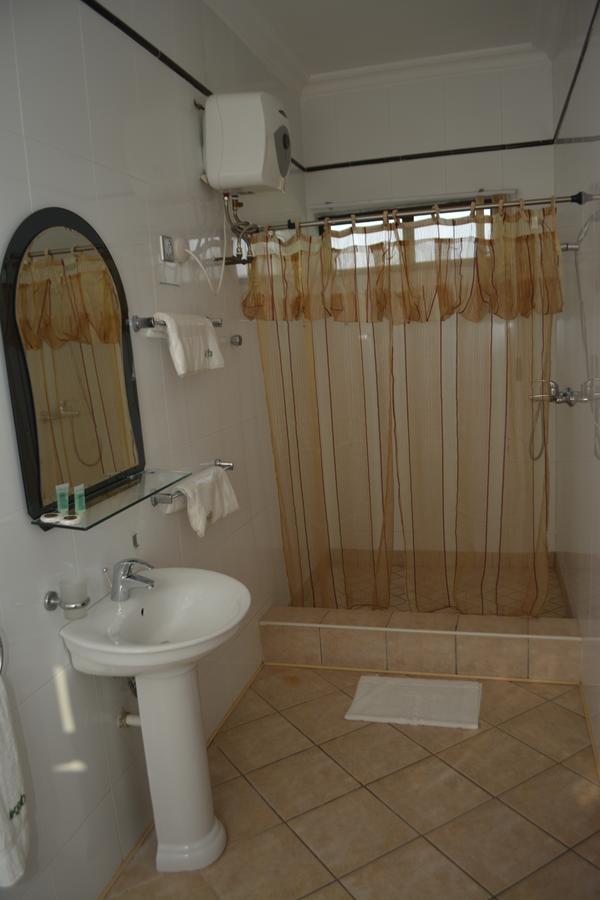 Kaysens Grande Hotel Tema Kültér fotó