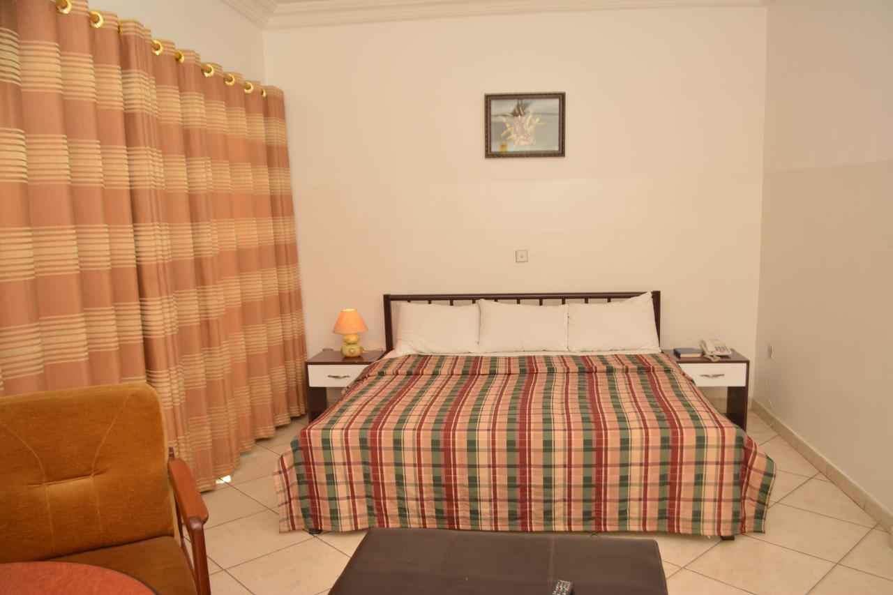 Kaysens Grande Hotel Tema Kültér fotó