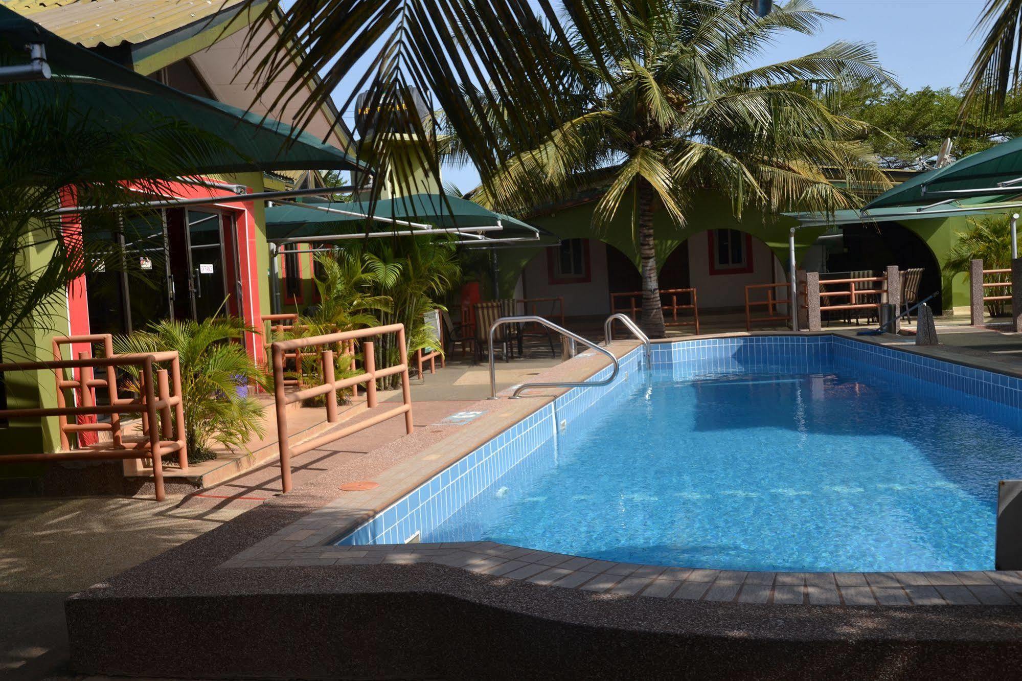 Kaysens Grande Hotel Tema Kültér fotó